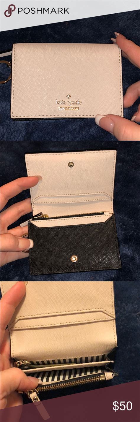 cardholder near me